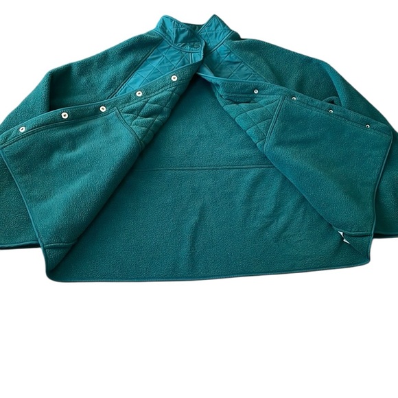 GapFit - Women's Fleece Jacket - Picture 3 of 5